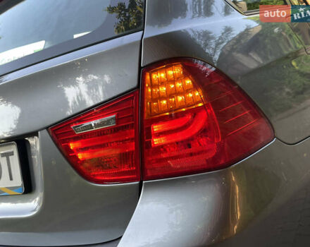 Серый БМВ 3 Серия, объемом двигателя 2 л и пробегом 327 тыс. км за 7600 $, фото 16 на Automoto.ua