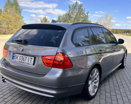Серый БМВ 3 Серия, объемом двигателя 2 л и пробегом 309 тыс. км за 9300 $, фото 13 на Automoto.ua