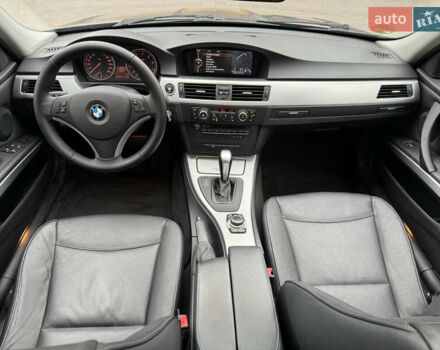 Сірий БМВ 3 Серія, об'ємом двигуна 2 л та пробігом 226 тис. км за 9999 $, фото 13 на Automoto.ua