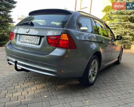 Серый БМВ 3 Серия, объемом двигателя 2 л и пробегом 327 тыс. км за 7600 $, фото 12 на Automoto.ua