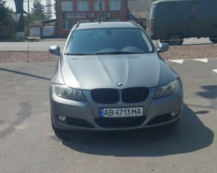 БМВ 3 Серия 2010 в Немирове на Automoto.ua Серый БМВ 3 Серия, объемом двигателя 2 л и пробегом 365 тыс. км за 5400 $, фото 1 на Automoto.ua
