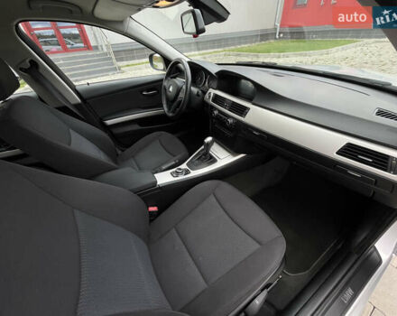 Серый БМВ 3 Серия, объемом двигателя 2 л и пробегом 225 тыс. км за 8650 $, фото 71 на Automoto.ua