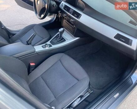 Серый БМВ 3 Серия, объемом двигателя 2 л и пробегом 309 тыс. км за 9400 $, фото 60 на Automoto.ua