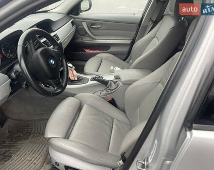 Серый БМВ 3 Серия, объемом двигателя 3 л и пробегом 131 тыс. км за 9500 $, фото 10 на Automoto.ua