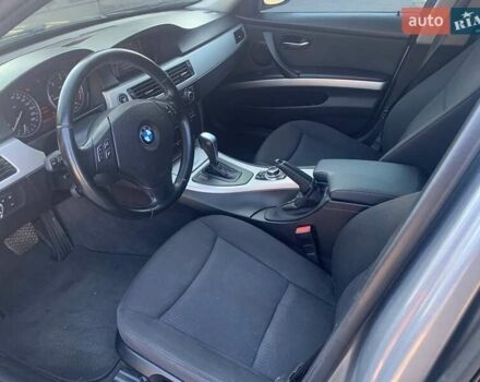 Серый БМВ 3 Серия, объемом двигателя 2 л и пробегом 309 тыс. км за 9400 $, фото 57 на Automoto.ua