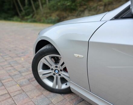 Сірий БМВ 3 Серія, об'ємом двигуна 2 л та пробігом 210 тис. км за 8000 $, фото 2 на Automoto.ua