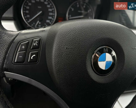 Серый БМВ 3 Серия, объемом двигателя 2 л и пробегом 225 тыс. км за 8650 $, фото 90 на Automoto.ua