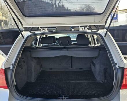 Серый БМВ 3 Серия, объемом двигателя 2 л и пробегом 232 тыс. км за 8000 $, фото 19 на Automoto.ua