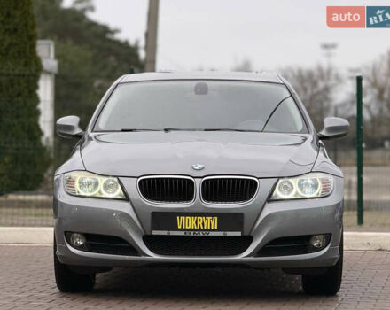 Сірий БМВ 3 Серія, об'ємом двигуна 2 л та пробігом 271 тис. км за 8300 $, фото 4 на Automoto.ua