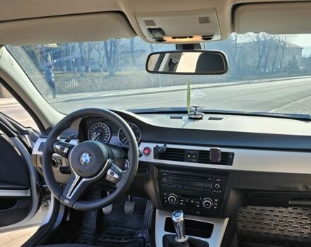 Сірий БМВ 3 Серія, об'ємом двигуна 2 л та пробігом 210 тис. км за 8000 $, фото 21 на Automoto.ua