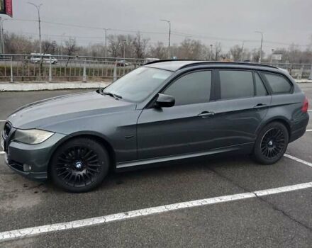 Серый БМВ 3 Серия, объемом двигателя 2 л и пробегом 319 тыс. км за 7500 $, фото 2 на Automoto.ua