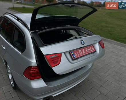 Серый БМВ 3 Серия, объемом двигателя 2 л и пробегом 225 тыс. км за 8450 $, фото 114 на Automoto.ua