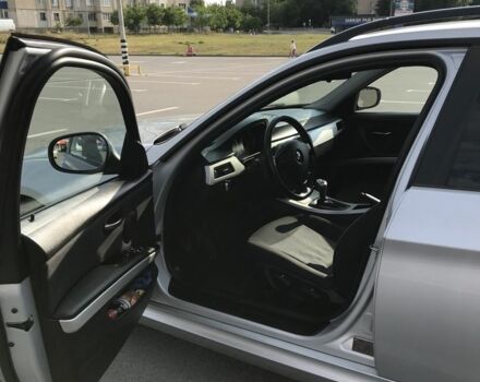 Серый БМВ 3 Серия, объемом двигателя 2 л и пробегом 299 тыс. км за 7499 $, фото 8 на Automoto.ua