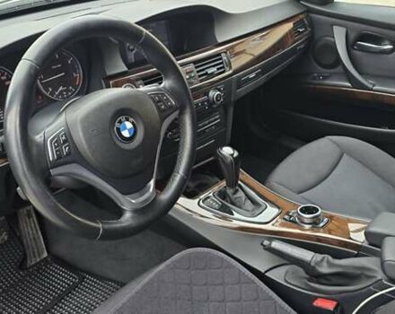 Серый БМВ 3 Серия, объемом двигателя 2 л и пробегом 310 тыс. км за 8599 $, фото 6 на Automoto.ua