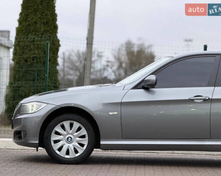 Сірий БМВ 3 Серія, об'ємом двигуна 2 л та пробігом 271 тис. км за 8300 $, фото 11 на Automoto.ua