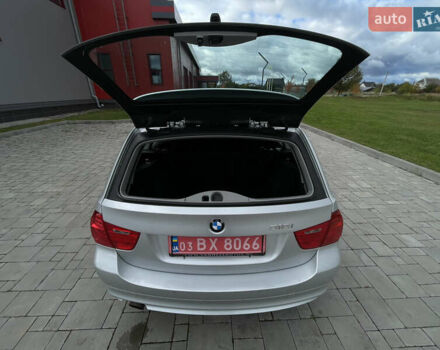 Серый БМВ 3 Серия, объемом двигателя 2 л и пробегом 225 тыс. км за 8650 $, фото 116 на Automoto.ua