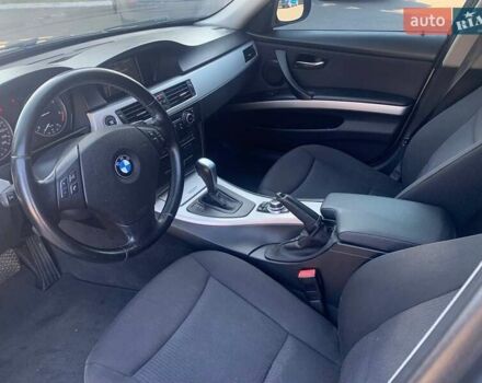 Серый БМВ 3 Серия, объемом двигателя 2 л и пробегом 309 тыс. км за 9400 $, фото 66 на Automoto.ua