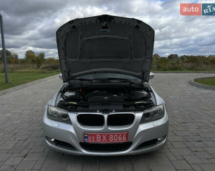 Серый БМВ 3 Серия, объемом двигателя 2 л и пробегом 225 тыс. км за 8650 $, фото 125 на Automoto.ua