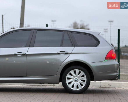 Сірий БМВ 3 Серія, об'ємом двигуна 2 л та пробігом 271 тис. км за 8300 $, фото 12 на Automoto.ua