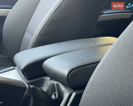 Серый БМВ 3 Серия, объемом двигателя 2 л и пробегом 326 тыс. км за 7790 $, фото 30 на Automoto.ua