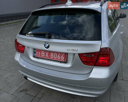 Серый БМВ 3 Серия, объемом двигателя 2 л и пробегом 225 тыс. км за 8650 $, фото 21 на Automoto.ua