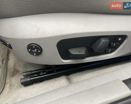 Серый БМВ 3 Серия, объемом двигателя 3 л и пробегом 131 тыс. км за 9500 $, фото 11 на Automoto.ua