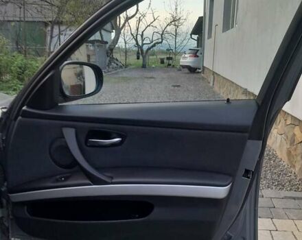 Серый БМВ 3 Серия, объемом двигателя 2 л и пробегом 373 тыс. км за 9500 $, фото 22 на Automoto.ua