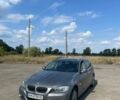 Серый БМВ 3 Серия, объемом двигателя 2 л и пробегом 210 тыс. км за 7200 $, фото 1 на Automoto.ua