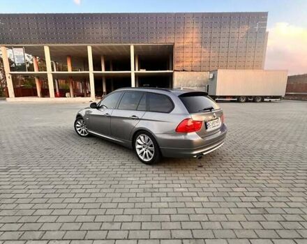 Серый БМВ 3 Серия, объемом двигателя 2 л и пробегом 309 тыс. км за 9400 $, фото 27 на Automoto.ua