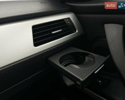 Серый БМВ 3 Серия, объемом двигателя 2 л и пробегом 225 тыс. км за 8650 $, фото 110 на Automoto.ua
