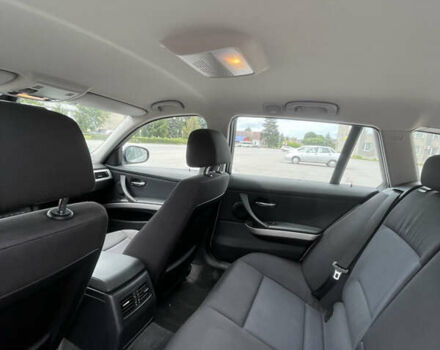 Сірий БМВ 3 Серія, об'ємом двигуна 2 л та пробігом 200 тис. км за 8700 $, фото 10 на Automoto.ua