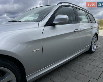 Серый БМВ 3 Серия, объемом двигателя 2 л и пробегом 225 тыс. км за 8650 $, фото 14 на Automoto.ua