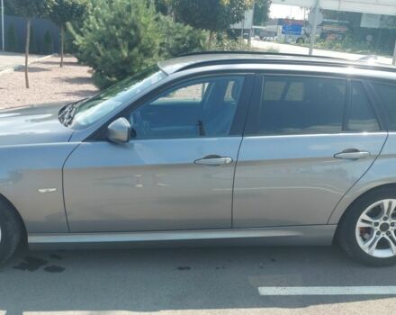 БМВ 3 Серия 2010 в Немирове на Automoto.ua Серый БМВ 3 Серия, объемом двигателя 2 л и пробегом 365 тыс. км за 5400 $, фото 2 на Automoto.ua