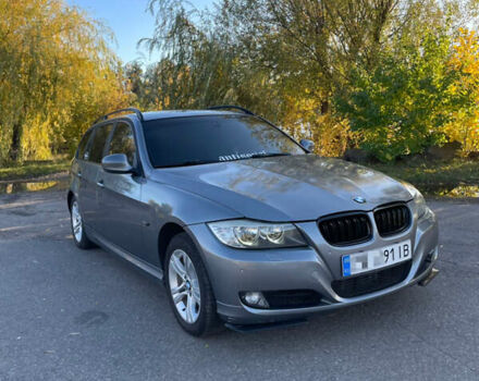 Сірий БМВ 3 Серія, об'ємом двигуна 2 л та пробігом 260 тис. км за 8500 $, фото 1 на Automoto.ua