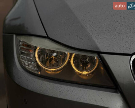 Серый БМВ 3 Серия, объемом двигателя 2 л и пробегом 226 тыс. км за 7799 $, фото 7 на Automoto.ua