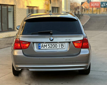 Серый БМВ 3 Серия, объемом двигателя 2 л и пробегом 235 тыс. км за 7499 $, фото 5 на Automoto.ua