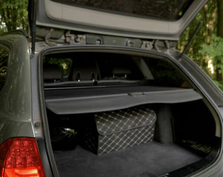 Сірий БМВ 3 Серія, об'ємом двигуна 2 л та пробігом 300 тис. км за 8650 $, фото 12 на Automoto.ua