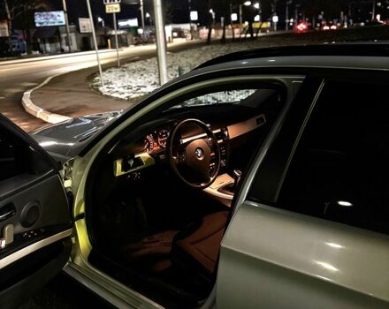 Серый БМВ 3 Серия, объемом двигателя 2 л и пробегом 284 тыс. км за 7999 $, фото 11 на Automoto.ua