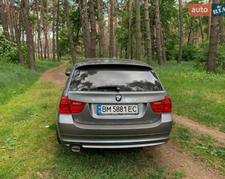 Серый БМВ 3 Серия, объемом двигателя 2 л и пробегом 315 тыс. км за 8000 $, фото 5 на Automoto.ua