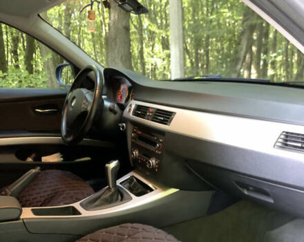 Сірий БМВ 3 Серія, об'ємом двигуна 2 л та пробігом 300 тис. км за 8650 $, фото 10 на Automoto.ua