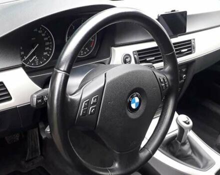 Сірий БМВ 3 Серія, об'ємом двигуна 2 л та пробігом 234 тис. км за 8000 $, фото 4 на Automoto.ua