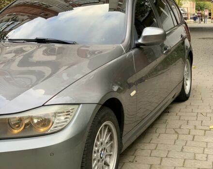 БМВ 3 Серия 2011 в Львове на Automoto.ua Серый БМВ 3 Серия, объемом двигателя 2 л и пробегом 300 тыс. км за 8650 $, фото 3 на Automoto.ua
