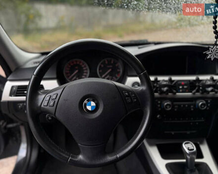 Серый БМВ 3 Серия, объемом двигателя 2 л и пробегом 226 тыс. км за 7799 $, фото 27 на Automoto.ua