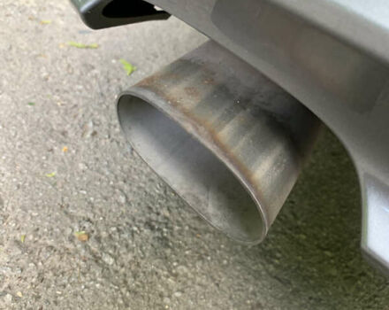 Сірий БМВ 3 Серія, об'ємом двигуна 2 л та пробігом 300 тис. км за 8650 $, фото 9 на Automoto.ua