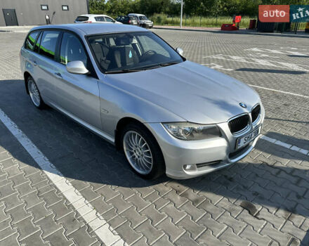 Серый БМВ 3 Серия, объемом двигателя 2 л и пробегом 383 тыс. км за 9300 $, фото 2 на Automoto.ua