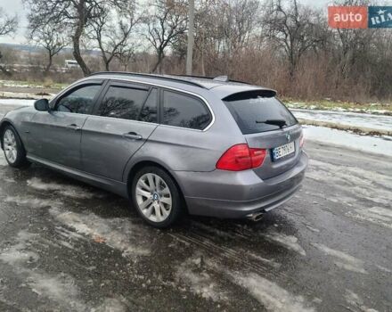 Серый БМВ 3 Серия, объемом двигателя 2 л и пробегом 295 тыс. км за 9500 $, фото 13 на Automoto.ua