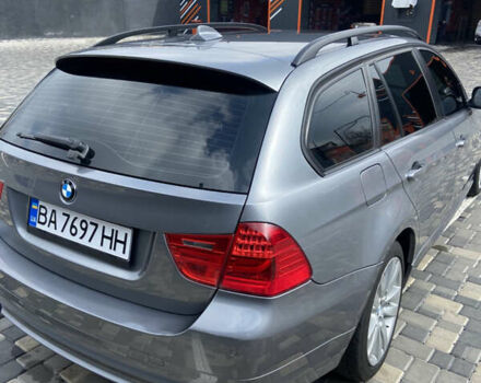 Серый БМВ 3 Серия, объемом двигателя 2 л и пробегом 343 тыс. км за 9900 $, фото 3 на Automoto.ua