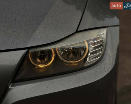 Серый БМВ 3 Серия, объемом двигателя 2 л и пробегом 226 тыс. км за 7799 $, фото 3 на Automoto.ua