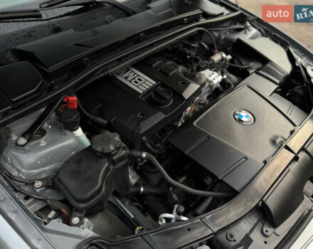 Серый БМВ 3 Серия, объемом двигателя 2 л и пробегом 226 тыс. км за 7799 $, фото 15 на Automoto.ua