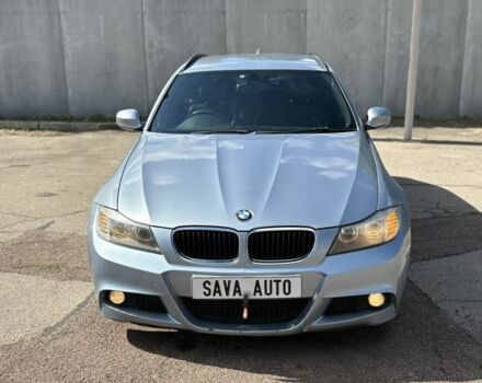 Серый БМВ 3 Серия, объемом двигателя 2 л и пробегом 154 тыс. км за 4400 $, фото 1 на Automoto.ua